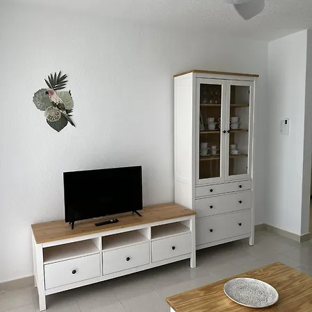 Hawaii Iv 2b - By Watermelon Apartamento *